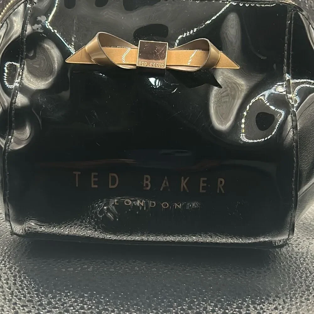 Ted Baker Bow Front Cosmetic Bag Black Patent Leather Rose Gold Hardware Travel